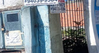 Um salão comercial 245 m² LO 52